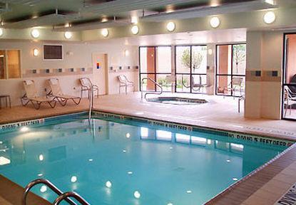 Courtyard By Marriott Potomac Mills Hotel