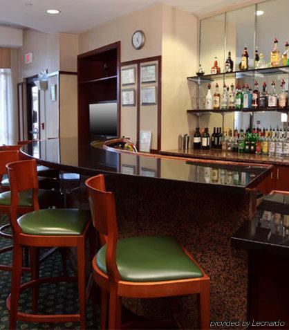 Courtyard By Marriott Potomac Mills Woodbridge