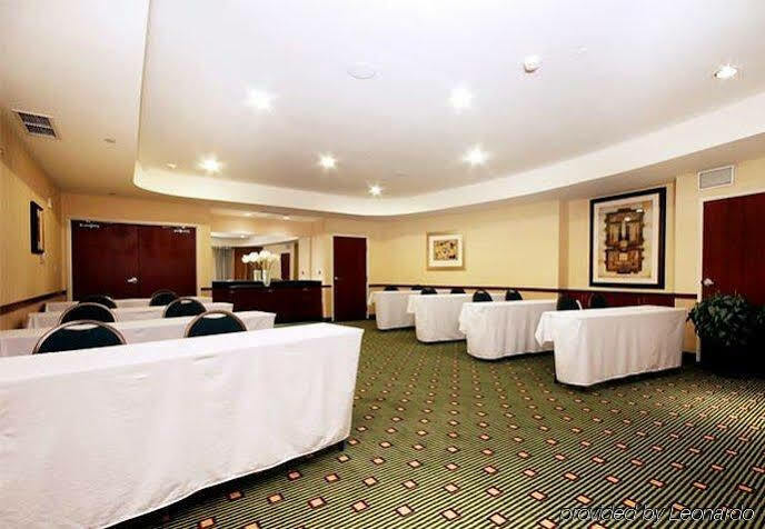Hotel Courtyard By Marriott Potomac Mills Woodbridge